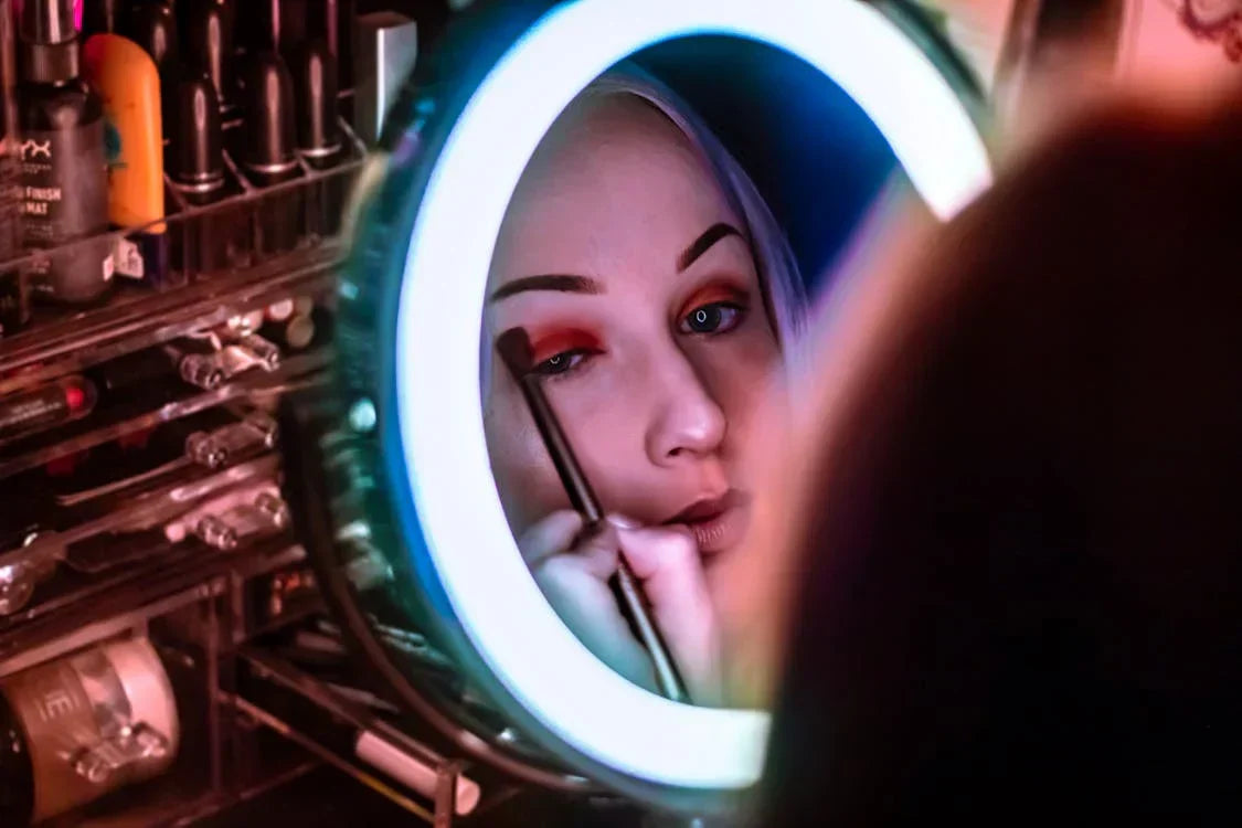 Mastering the Art of Eye Makeup: Tips for a Flawless Look