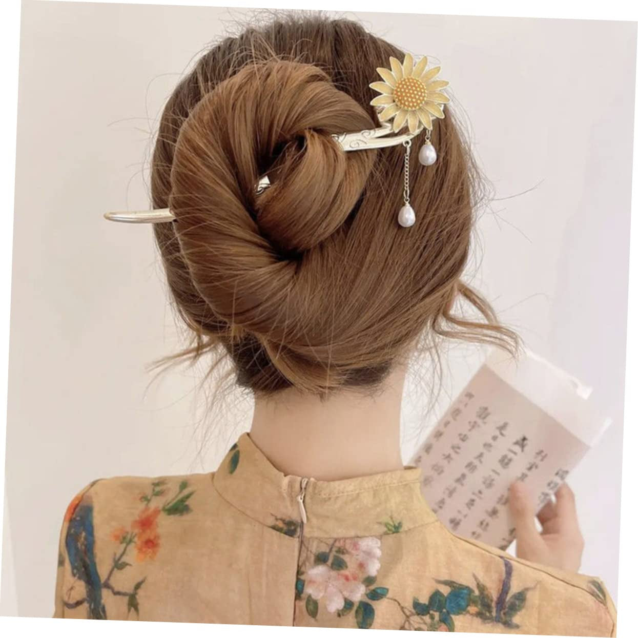 Nova Glam Essentials Floral Tassel Hair Stick - Decorative Japanese Hair Chopstick for Buns & Updos (Silver Alloy, 6.09")