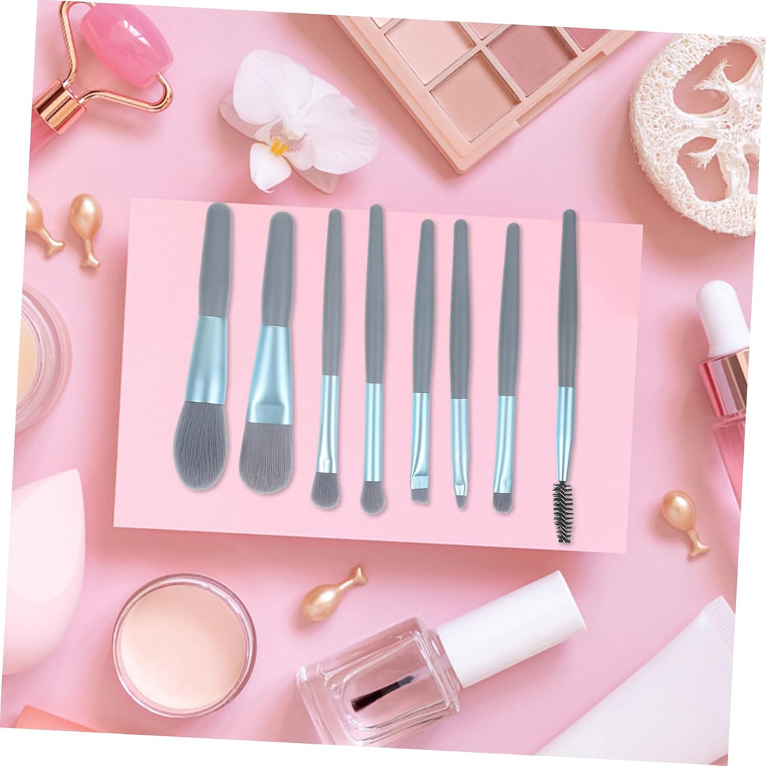 Mini Makeup Brush Set with Soft Bristles for Beginners Travel-Friendly Cosmetic Tools Stylish Blue Case for Effortless Application and Elegant Gifting