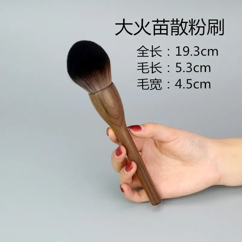 Nova Glam Essentials Big Soft Powder Brush – Walnut Wood Handle & Fluffy Synthetic Bristles