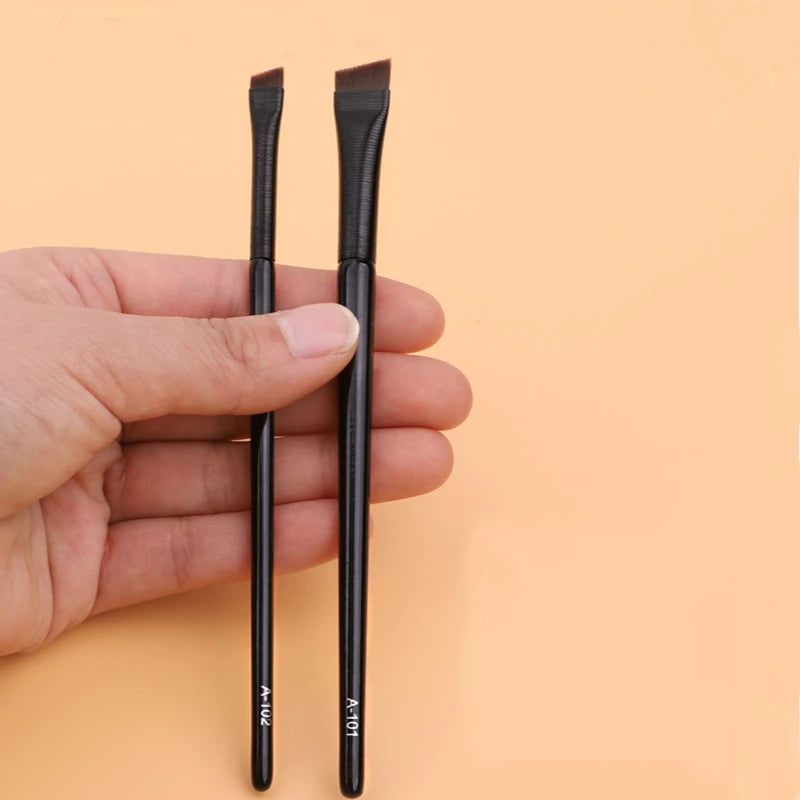 Nova Glam Essentials Angled Brow & Eyeliner Brushes – 5/10/20/50pcs Bulk Set