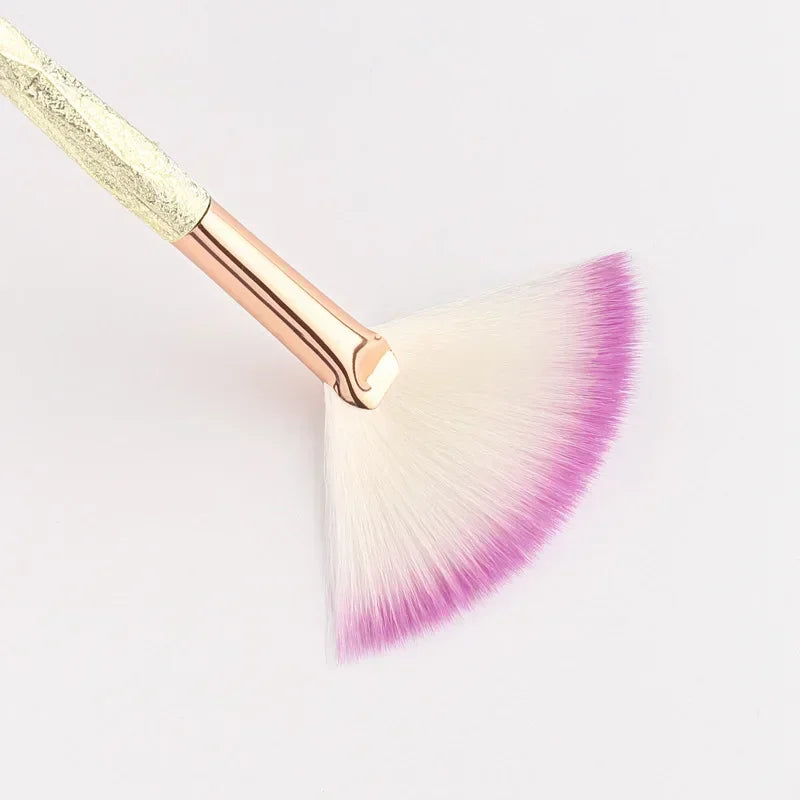 Nova Glam Essentials Fan Blush Brush – Korean-Inspired Wool Bristles for Even Application