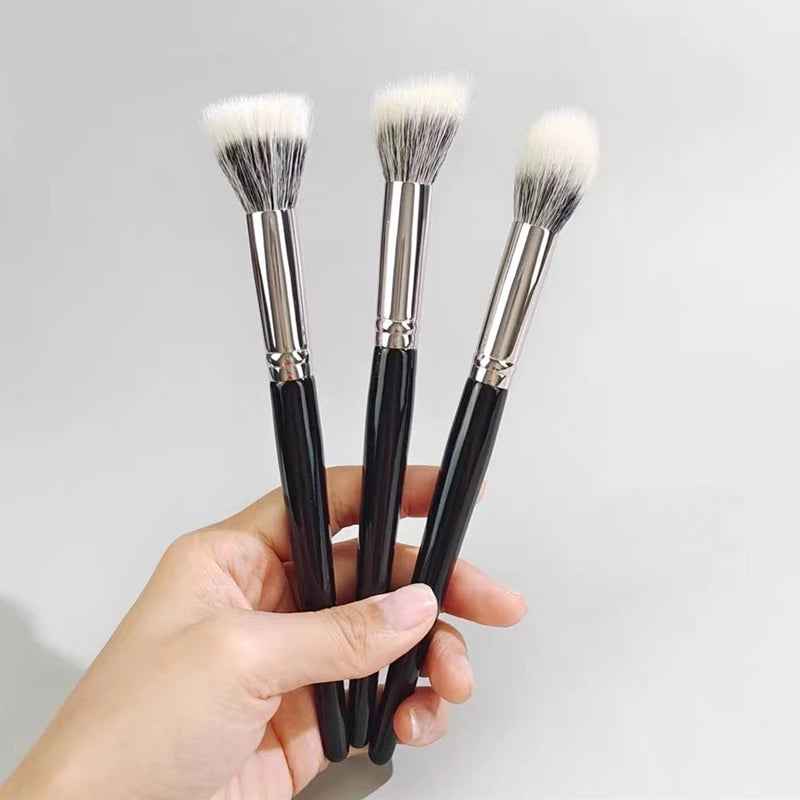 Nova Glam Essentials Dual-Fiber Stippling Brush – Goat & Synthetic Hair for Multi-Use Makeup