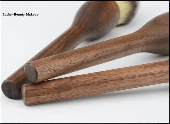 Nova Glam Essentials Big Soft Powder Brush – Walnut Wood Handle & Fluffy Synthetic Bristles