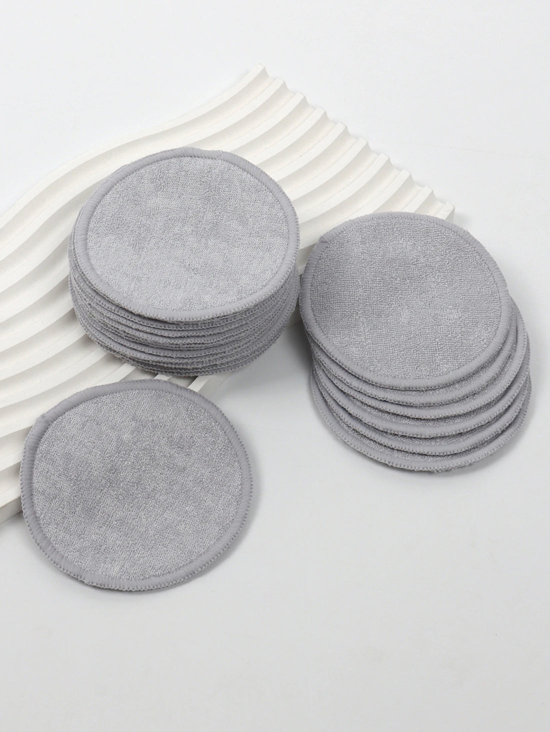 Nova Glam Essentials Reusable Makeup Remover Pads – Eco-Friendly Washable Cleansing Puffs
