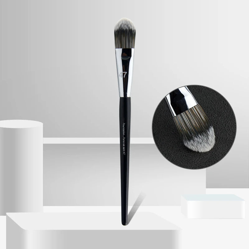 Nova Glam Essentials Broom Head Foundation Brush – Liquid & Concealer Blending Tool