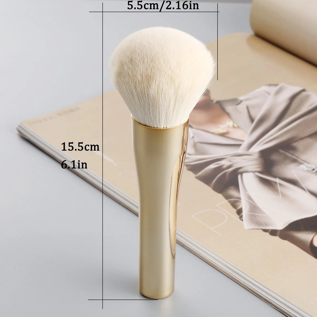 Nova Glam Essentials Large Powder Brush – Soft Nylon Bristles for Setting & Blending