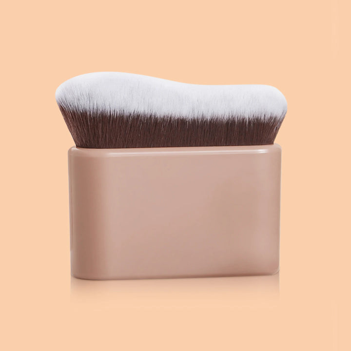 Nova Glam Essentials Wave Foundation Brush – Ergonomic Wavy Design for Streak-Free Blending