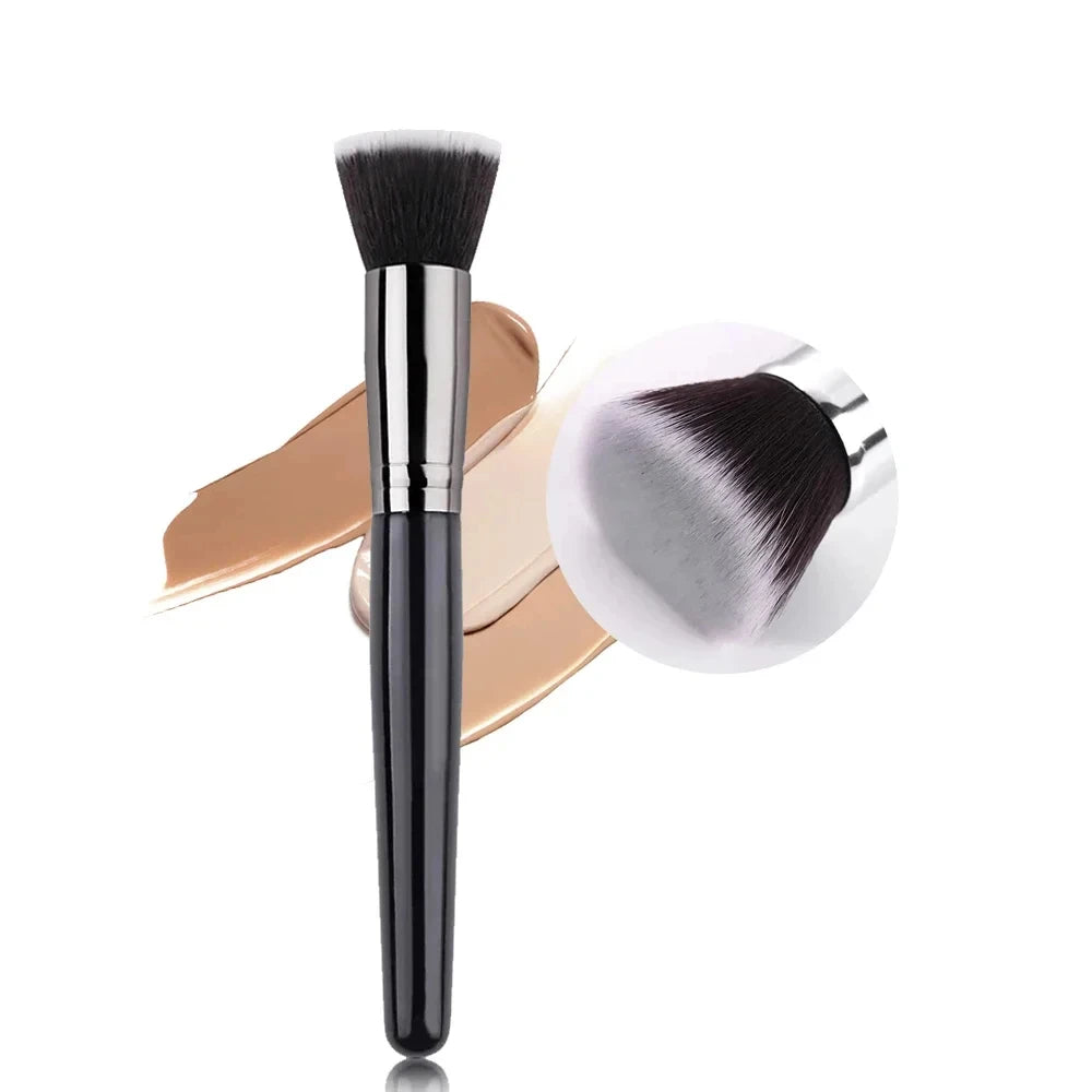 Nova Glam Essentials Ultra Thin Contour Brush – Precise Foundation & Cream Blending Tool