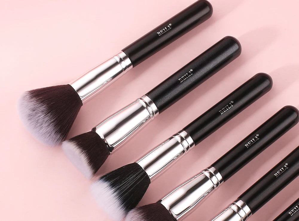 Ultra-Soft Goat Hair Makeup Brushes – Hypoallergenic & Sensitive Skin Friendly”