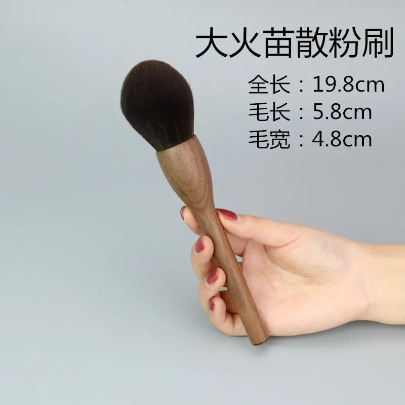 Nova Glam Essentials Big Soft Powder Brush – Walnut Wood Handle & Fluffy Synthetic Bristles