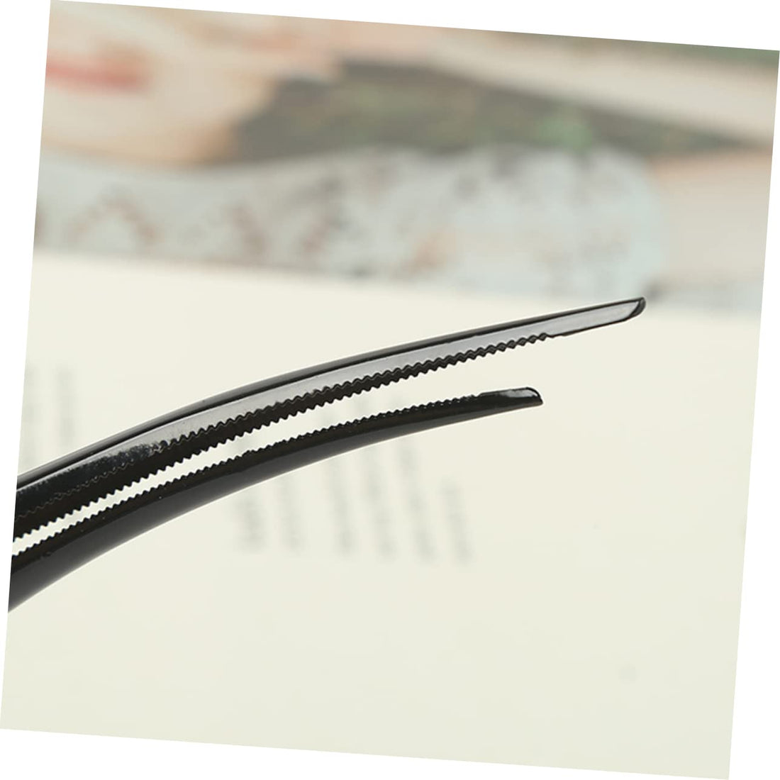Nova Glam Essentials 8-Piece Professional Duckbill Clips - Seamless Metal Hair Partitioning Clips for Styling & Cutting 