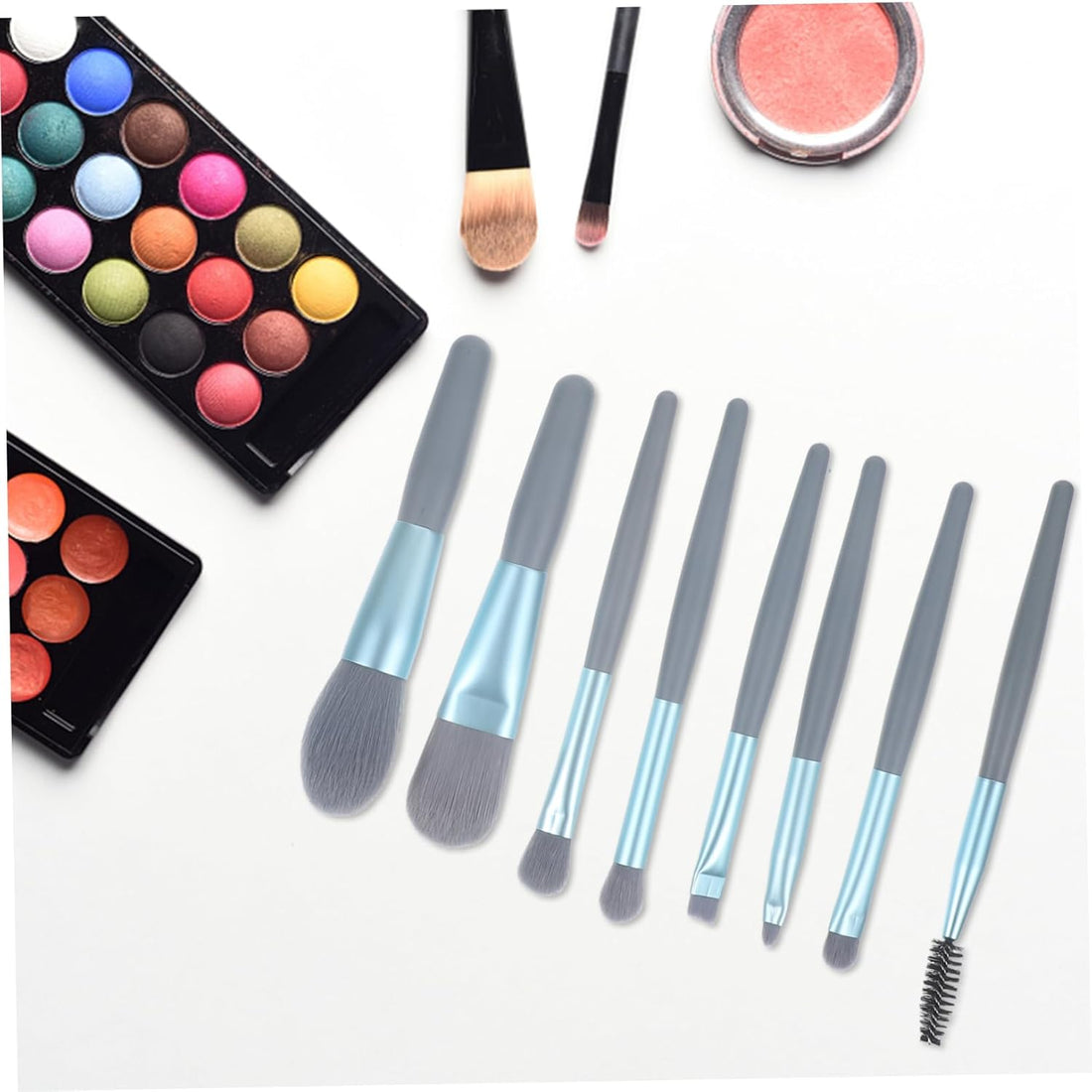 Mini Makeup Brush Set with Soft Bristles for Beginners Travel-Friendly Cosmetic Tools Stylish Blue Case for Effortless Application and Elegant Gifting